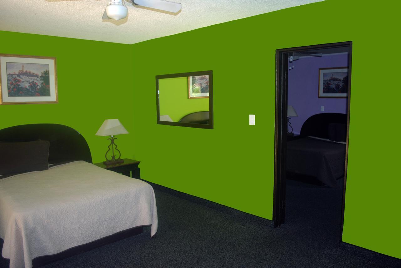 Hotel Suites Royal Tijuana Exteriör bild